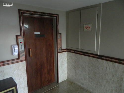 Imagem 3 de 15 de Apartamento - Vila Adyana - Ref: 8789 - V-ri4418