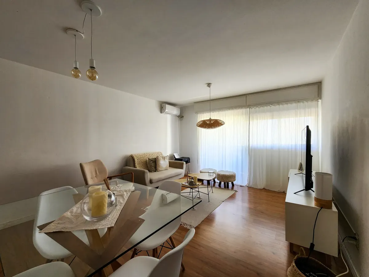 Apartamento,4to Piso, 3 Dormitorios, Cocina Definida · Foto 4