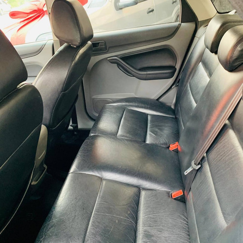 Ford Focus 2.0 Glx Sedan 16v Flex 4p Automático