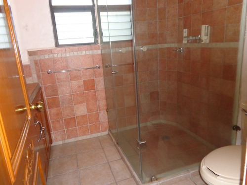 Casa En Renta Fraccionamiento Privado, En Lomas De Atzingo, Cuernavaca