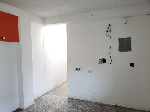 Imagen 8 de 8 de Casa En Venta Sobre Boulevard San Jacinto Mixco