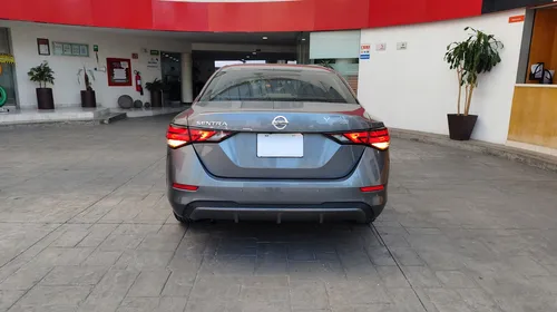 Nissan Sentra 2.0 Advance Cvt
