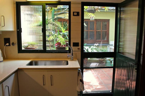 Gran Casa En Pleno Centro De Paysandú