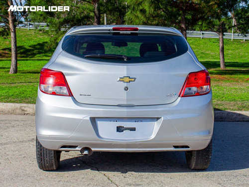 Imagen 4 de 25 de Chevrolet Onix Joy Extra Full 1.0 | Permuta / Financia