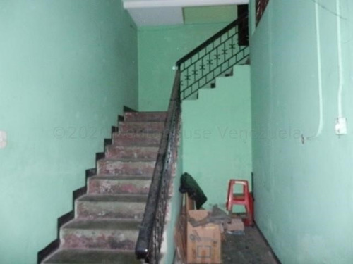 Imagen 20 de 30 de Locales En Venta Zona Centro Barquisimeto 22-2613 #m