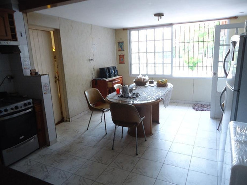 Imagen 5 de 14 de Casa En Venta Cond En Ituzaingo Sur