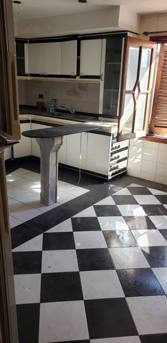 Imagen 13 de 18 de Lanus O Centro Venta Galpon Con Vivienda