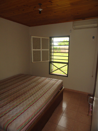 Casa 2 Dormitorios En Itaembe Mini