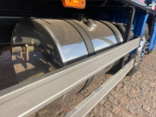 Scania P 360 Ano 2023 8x2 Bitruck Bem Nova Sem Detalhes