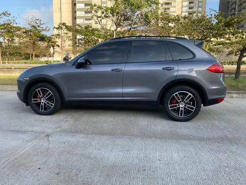 Porsche Cayenne 4.8 S