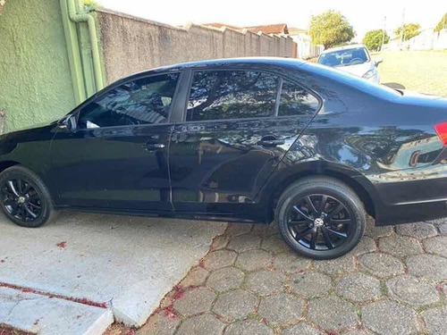Volkswagen Jetta 2011 2.0 Comfortline Flex 4p Automática