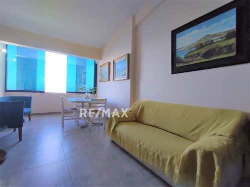 Imagen 4 de 11 de Apartamento Vista Al Mar En La Bahia De Pampatar