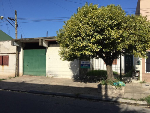 Imagen 1 de 14 de Casa En Venta 3 Dormitorios La Plata Con Cochera