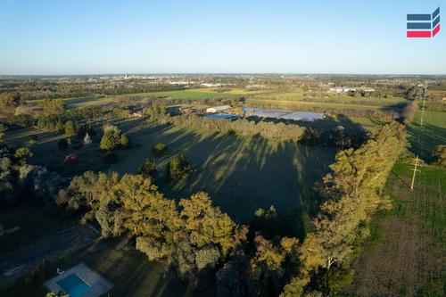 Hermoso Campo En Venta, 4has | B° Las Casuarinas, Luján