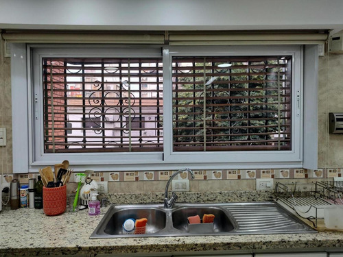 Casa En Venta - 6 Dormitorios 6 Baños - Cocheras - 556mts2 - Villa Del Parque