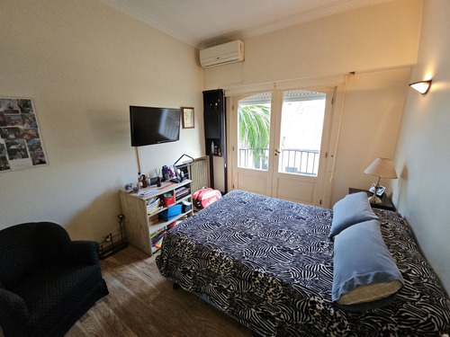 Casa Lote Propio 5 Amb. Con Jardín Y Pileta Floresta
