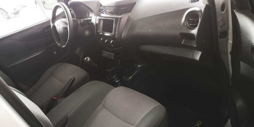 Imagen 6 de 15 de Nissan Np300 2016 2.5 Chasis Cabina Dh Mt