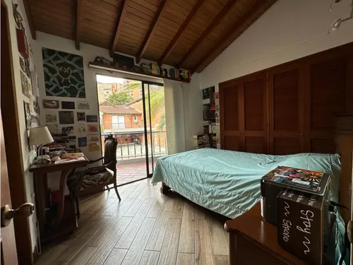 Excelente Casa Para La Venta, Sector Los Balsos, Poblado