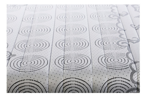 Imagen 4 de 4 de Colchón 2 1/2 plazas de espuma Suavestar Espuma Relax blanco - 140cm x 190cm x 22cm