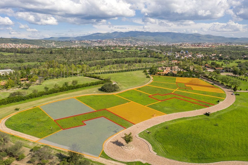 Imagen 10 de 30 de Terreno En Venta, Dentro Del Exclusivo Rancho La Loma En San