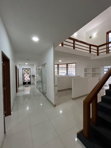 Casa De 825m2 En Anzures, Cdmx