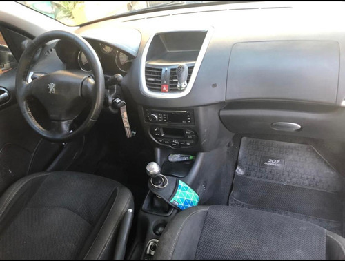 Peugeot 207 2011 1.6 Xt