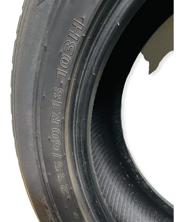 Neumáticos Kumho Crugen 235/60r18 Premiun 103h Kia Carnival