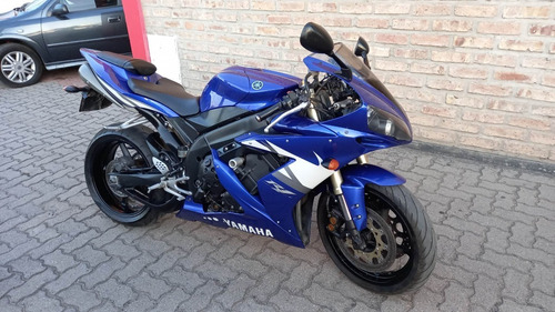 Imagen 5 de 13 de Yamaha R 1 2006