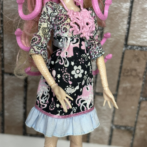 Boneca Monster High Viperine Gorgon