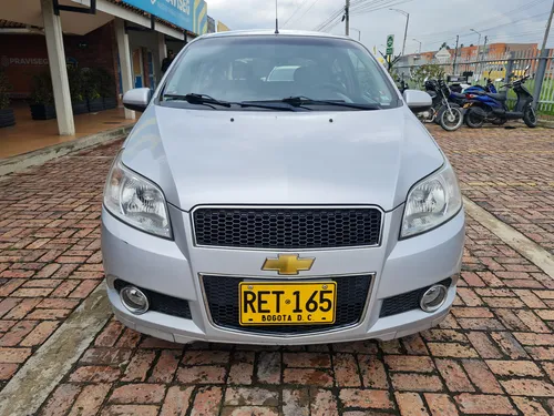 Chevrolet Aveo Emotion 1.6cc Mt Aa 4x2
