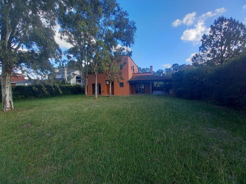 Imagen 2 de 22 de Casa En Venta En Echeverría Del Lago