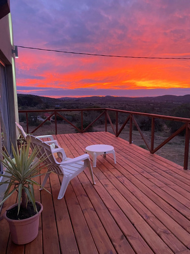 Cabaña En Villa Serrana '' Ama ''