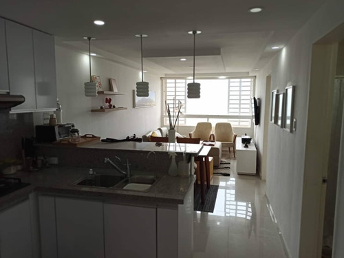 Imagen 7 de 14 de Excelente Apartamento Remodelado En Encantado Humboldt