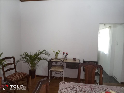 Imagen 5 de 12 de Casa En Venta En Saavedra, Ideal Constructor. Ubicación Excelente.
