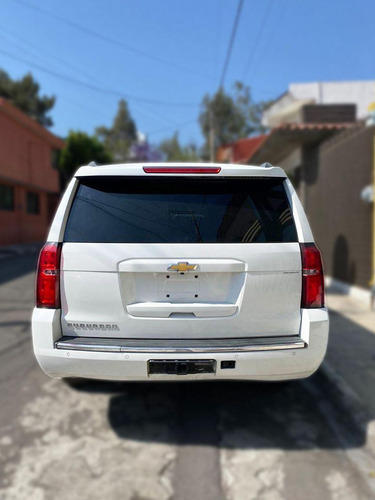 Chevrolet Suburban 5.3 Ltz 4x4 Mt
