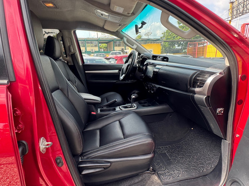 Toyota Hilux 2.8 Tdi Cabina Doble At