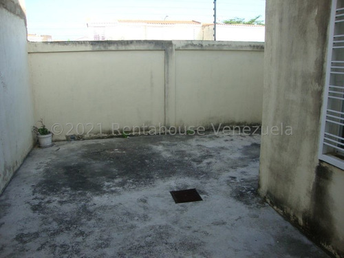 Imagen 17 de 30 de Se Vende Casa En Villas Del Golf Plaza Rah: 22-308
