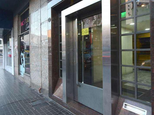 Imagen 12 de 13 de Departamento 4 Ambientes Sol Al Frente En Esquina Caballito
