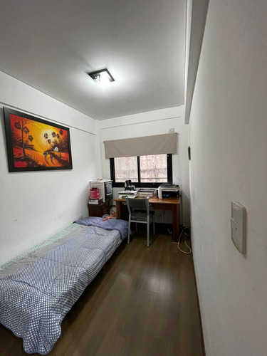 Departamento En Venta De 3 Ambientes Con Balcón Y Espacio Guardacoche- Wilde