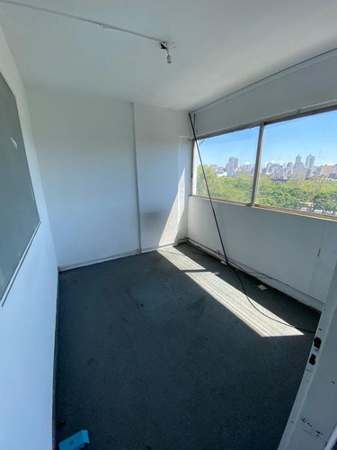 Imagen 4 de 7 de Avenida Rivadavia Al 2800 Y Avenida Jujuy 42 M2
