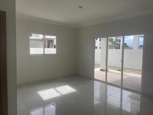 Imagen 5 de 14 de Residencial Shalom Baní, Casa Ya Lista Para La Entrega