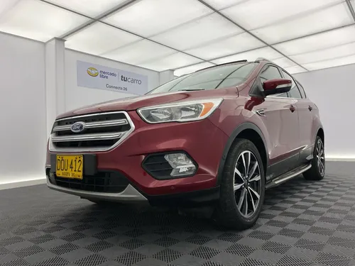 Ford Escape 2.O TITANIUM TP 2000CC 4X4