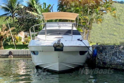 Imagem 3 de 15 de Lancha Azimut 48 Radar - Antena Sky