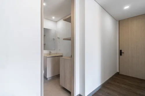 Apartamento En Arriendo/venta En Lisboa. Cod A16289