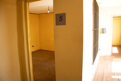 Enorme Casa Para Inversión En Quinta Normal