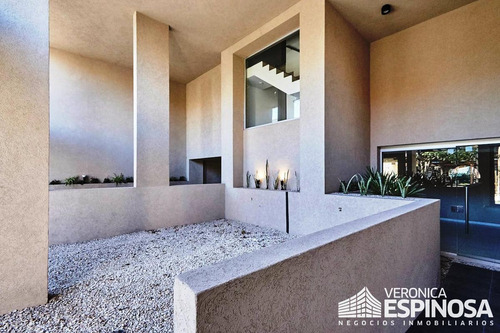 Imagen 6 de 30 de Departamento De Dos Ambientes En Venta, Morón. Detalles De Categoría !