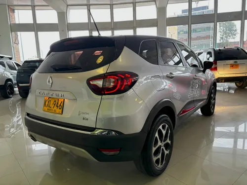 Renault Captur (FL) INTENS