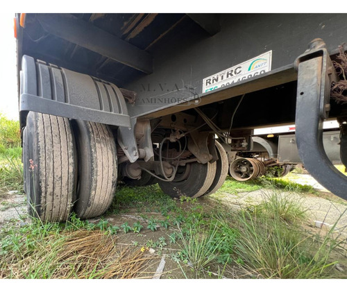 Baú Randon 3 Eixos 28 Pallets Ano 2008