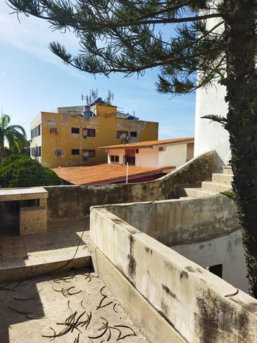 Imagen 15 de 16 de Alquiler Apartamento 120m2 2h/2b/1p Los Corales 3722