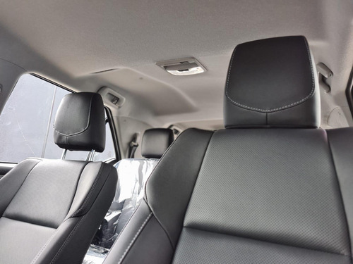Imagem 6 de 8 de Toyota Sw4 2.8 Tdi Srx 7l 4wd Diesel Automático